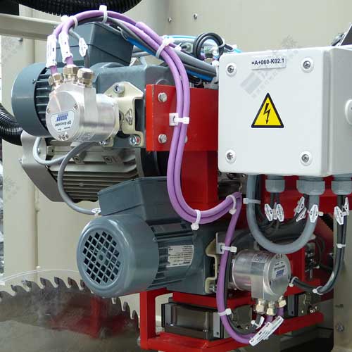 ��ƽ�X݆늙C(j��)�ͱ�ƽ�X݆�b��